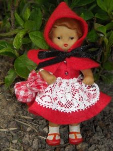Lire la suite à propos de l’article Le "Petit" Chaperon rouge